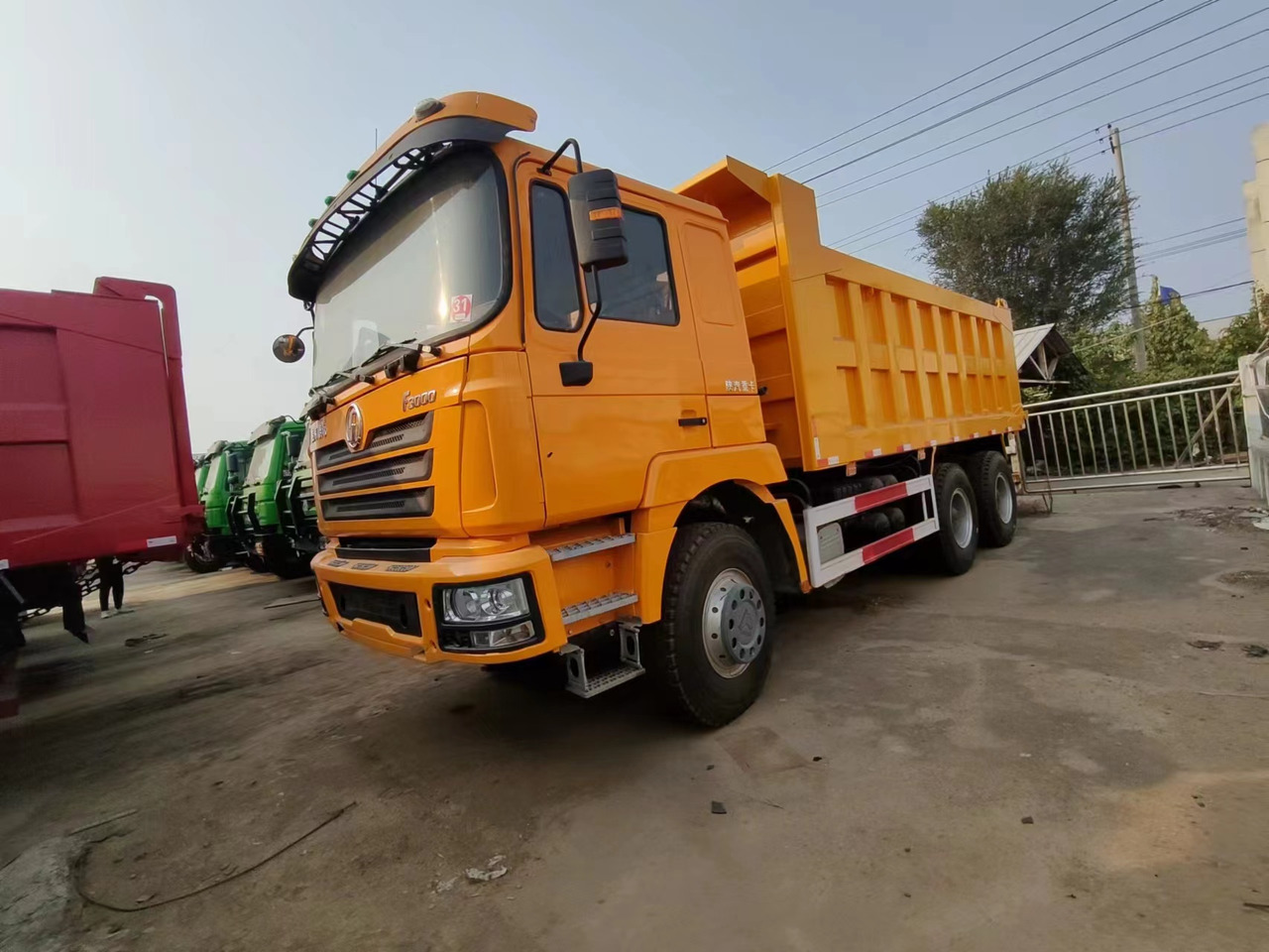 SHACMAN Dump Truck 6/4 New Brand Click Here for Discount - Camión volquete: foto 1 SHACMAN Dump Truck 6/4 New Brand Click Here for Discount - Camión volquete: foto 1