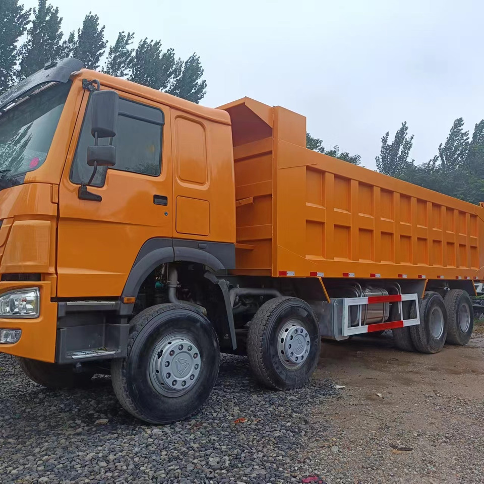 Sino HOWO 8x4 Dump Truck Click for Discount - Camión volquete: foto 1 Sino HOWO 8x4 Dump Truck Click for Discount - Camión volquete: foto 1