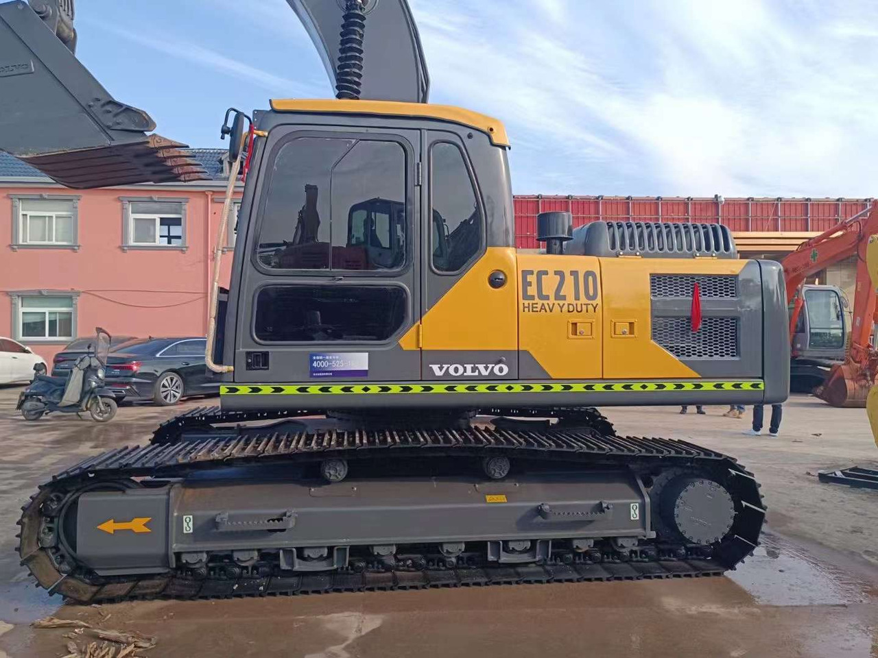 VOLVO EC210 Excavator Click for Discount - Excavadora de cadenas: foto 4 VOLVO EC210 Excavator Click for Discount - Excavadora de cadenas: foto 4