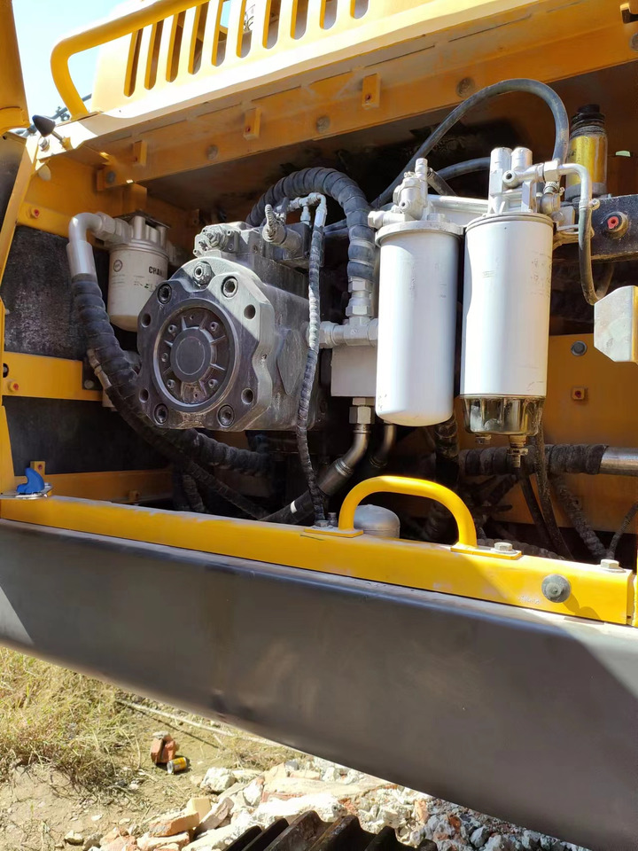 Excavadora de cadenas VOLVO Excavator: foto 6