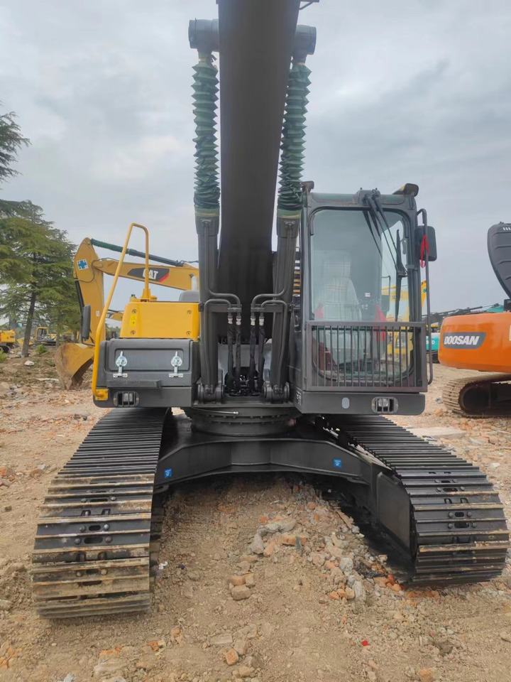 Arrendamiento de VOLVO Excavator EC210 Click Here for Discount VOLVO Excavator EC210 Click Here for Discount: foto 6 Arrendamiento de VOLVO Excavator EC210 Click Here for Discount VOLVO Excavator EC210 Click Here for Discount: foto 6