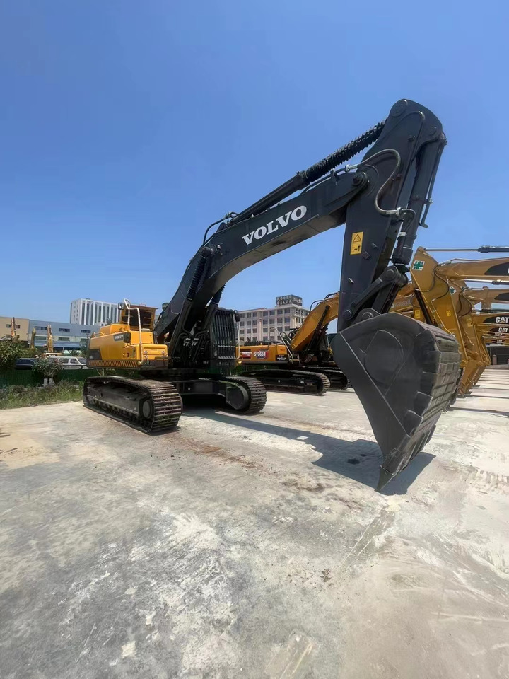 VOLVO Excavator EC480 Click for Discount - Excavadora: foto 1 VOLVO Excavator EC480 Click for Discount - Excavadora: foto 1