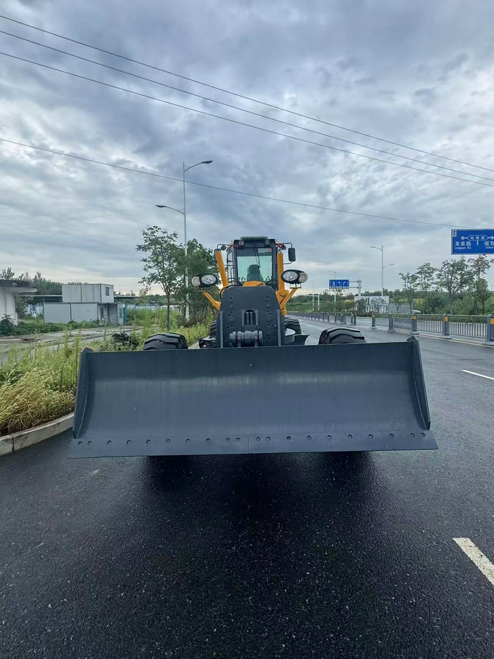 XCMG GR2153 Grader - Grader: foto 2 XCMG GR2153 Grader - Grader: foto 2