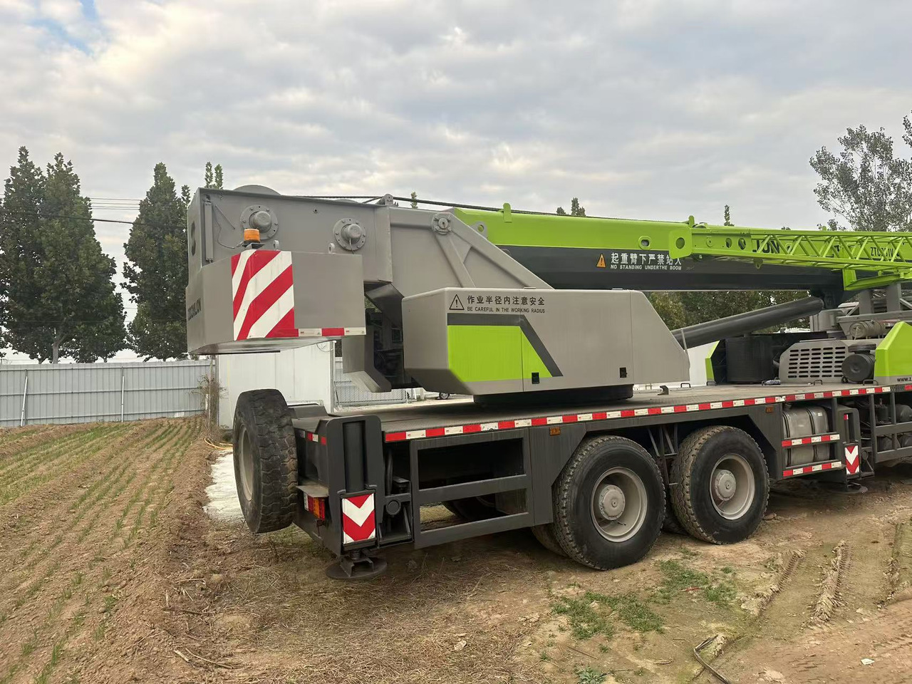 ZOOMLION Crane ZTC251V 25Ton - Grúa todo terreno: foto 5 ZOOMLION Crane ZTC251V 25Ton - Grúa todo terreno: foto 5