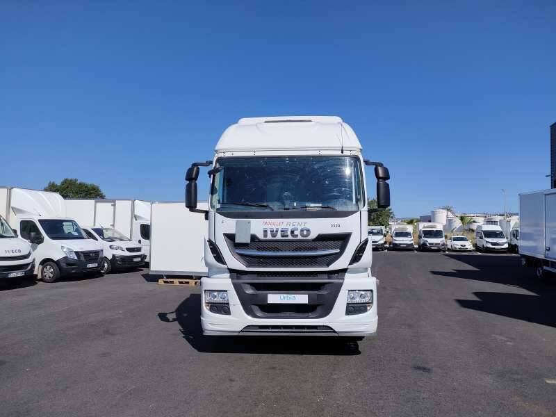 Tracteur 19 TONNES 360 CV 1 COUCHETTE - Cabeza tractora: foto 2 Tracteur 19 TONNES 360 CV 1 COUCHETTE - Cabeza tractora: foto 2