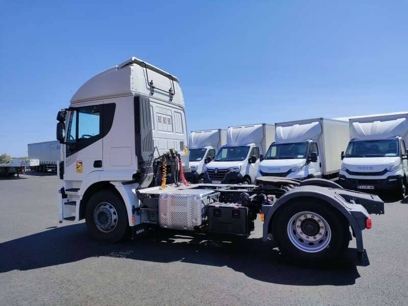 Tracteur 19 TONNES 360 CV 1 COUCHETTE - Cabeza tractora: foto 3 Tracteur 19 TONNES 360 CV 1 COUCHETTE - Cabeza tractora: foto 3