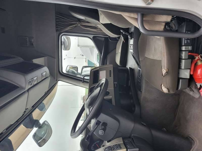 Tracteur 19 TONNES 470 CV - Cabeza tractora: foto 5 Tracteur 19 TONNES 470 CV - Cabeza tractora: foto 5