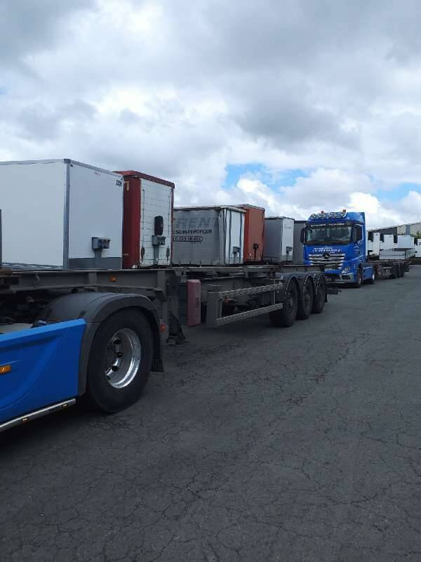 Semi-remorque 3 Essieux 38 TONNES CHARIOT COULISSANT 45 PIEDS - Semirremolque portacontenedore/ Intercambiable: foto 3 Semi-remorque 3 Essieux 38 TONNES CHARIOT COULISSANT 45 PIEDS - Semirremolque portacontenedore/ Intercambiable: foto 3