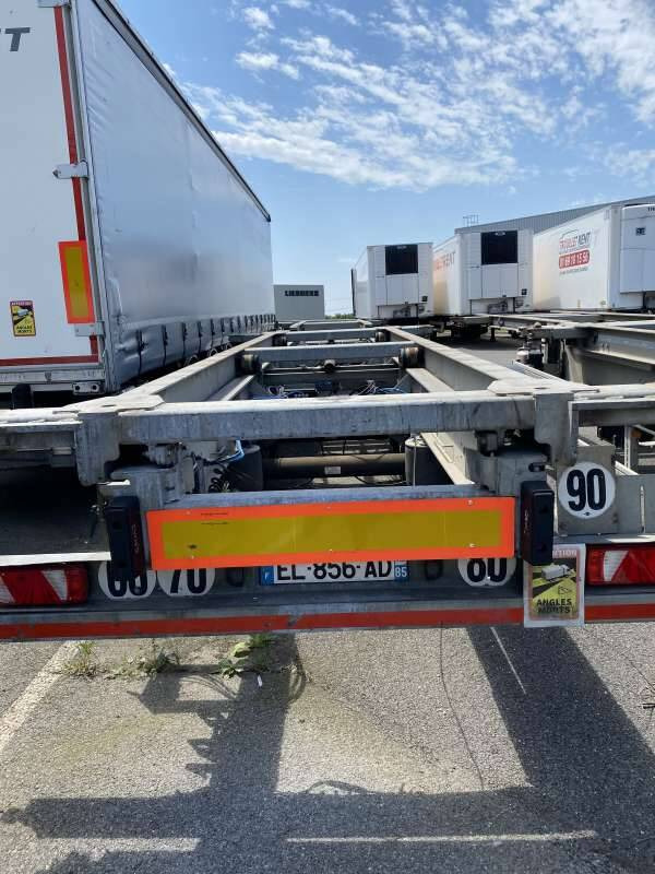 Semi-remorque 3 Essieux 38 TONNES CHARIOT COULISSANT - Semirremolque portacontenedore/ Intercambiable: foto 5 Semi-remorque 3 Essieux 38 TONNES CHARIOT COULISSANT - Semirremolque portacontenedore/ Intercambiable: foto 5
