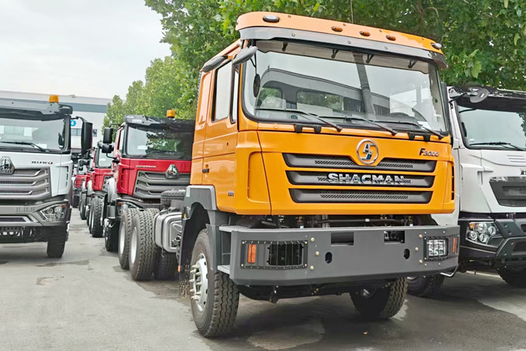 SHACMAN F3000 Shacman Truck Head for Sale in Saudi Arabia - Cabeza tractora: foto 1 SHACMAN F3000 Shacman Truck Head for Sale in Saudi Arabia - Cabeza tractora: foto 1