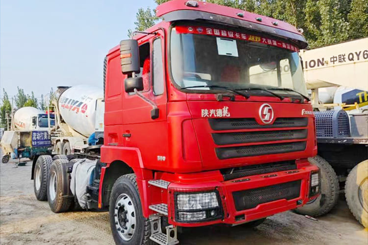 SHACMAN Used Shacman F3000 Truck Head for Sale in Mali - Cabeza tractora: foto 1 SHACMAN Used Shacman F3000 Truck Head for Sale in Mali - Cabeza tractora: foto 1