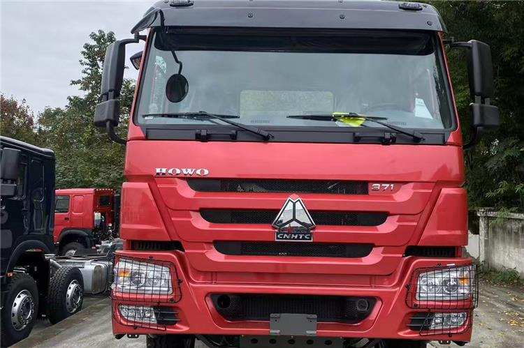 SINOTRUK Howo 371hp Truck Head for Sale In Tanzania - Cabeza tractora: foto 4 SINOTRUK Howo 371hp Truck Head for Sale In Tanzania - Cabeza tractora: foto 4