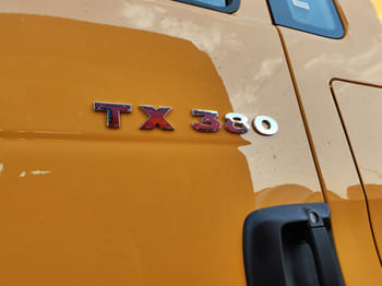 SINOTRUK TX380 Sinotruck for Sale in Ghana - Cabeza tractora: foto 5 SINOTRUK TX380 Sinotruck for Sale in Ghana - Cabeza tractora: foto 5