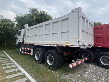 SHACMAN Shacman Tipper Truck F3000 for Sale in Nigeria - Camión: foto 2 SHACMAN Shacman Tipper Truck F3000 for Sale in Nigeria - Camión: foto 2