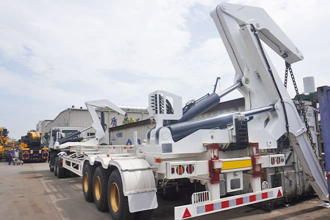 China Container Side Loader Price for Sale in Ghana - Semirremolque portacontenedore/ Intercambiable: foto 3 China Container Side Loader Price for Sale in Ghana - Semirremolque portacontenedore/ Intercambiable: foto 3