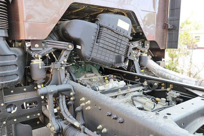 FAWA FAW Truck J6P New Model for Sale in Sierra Leone - Camión chasis: foto 2 FAWA FAW Truck J6P New Model for Sale in Sierra Leone - Camión chasis: foto 2