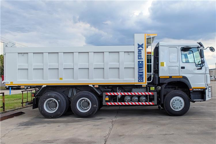 SINOTRUK Used Howo 360 hp Tipper Truck Price for Sale In Ghana - Camión volquete: foto 3 SINOTRUK Used Howo 360 hp Tipper Truck Price for Sale In Ghana - Camión volquete: foto 3
