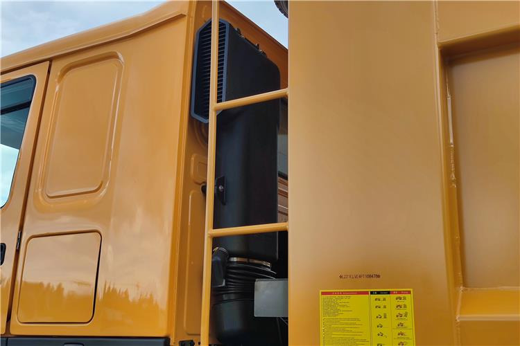 SINOTRUK Used Howo Dump Truck 10CBM for Sale In Cameroon - Camión volquete: foto 5 SINOTRUK Used Howo Dump Truck 10CBM for Sale In Cameroon - Camión volquete: foto 5