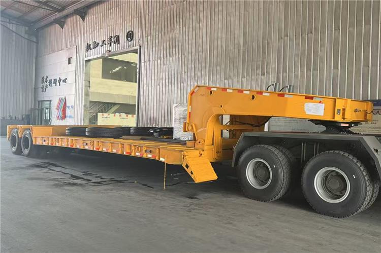 TITAN 2 Axle Detachable Gooseneck Trailer for Sale In Jamaica - Semirremolque góndola rebajadas: foto 1 TITAN 2 Axle Detachable Gooseneck Trailer for Sale In Jamaica - Semirremolque góndola rebajadas: foto 1
