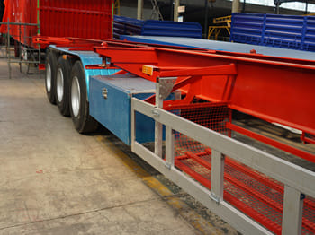 TITAN 40 ft Container Trailer for Sale in Namibia - Semirremolque chasis: foto 5 TITAN 40 ft Container Trailer for Sale in Namibia - Semirremolque chasis: foto 5