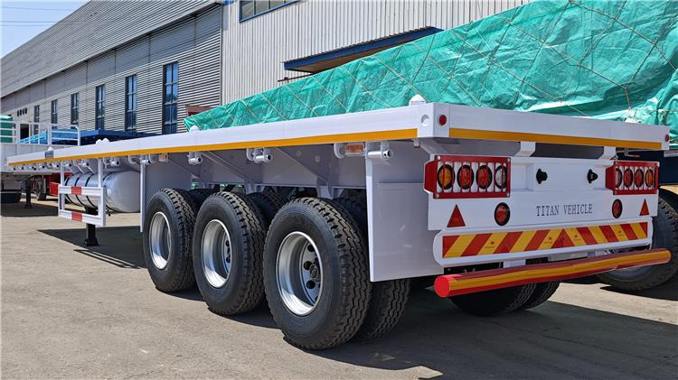 TITAN 40ft Tri Axle Flatbed Semi Trailer for Sale Price In Nigeria Lagos - Semirremolque portacontenedore/ Intercambiable: foto 3 TITAN 40ft Tri Axle Flatbed Semi Trailer for Sale Price In Nigeria Lagos - Semirremolque portacontenedore/ Intercambiable: foto 3