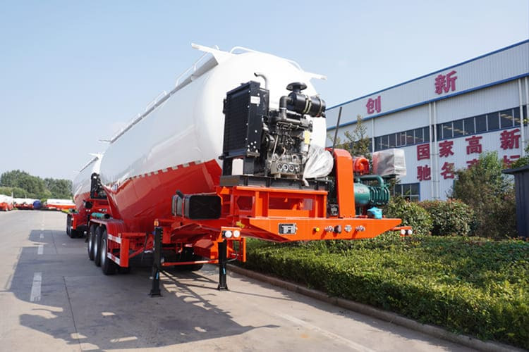 TITAN Bulk Cement Tanker Trailer for Sale in Ghana - Semirremolque cisterna: foto 3 TITAN Bulk Cement Tanker Trailer for Sale in Ghana - Semirremolque cisterna: foto 3