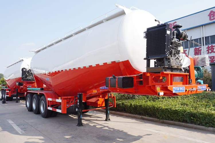 TITAN Bulk Cement Tanker Trailer for Sale in Ghana - Semirremolque cisterna: foto 1 TITAN Bulk Cement Tanker Trailer for Sale in Ghana - Semirremolque cisterna: foto 1