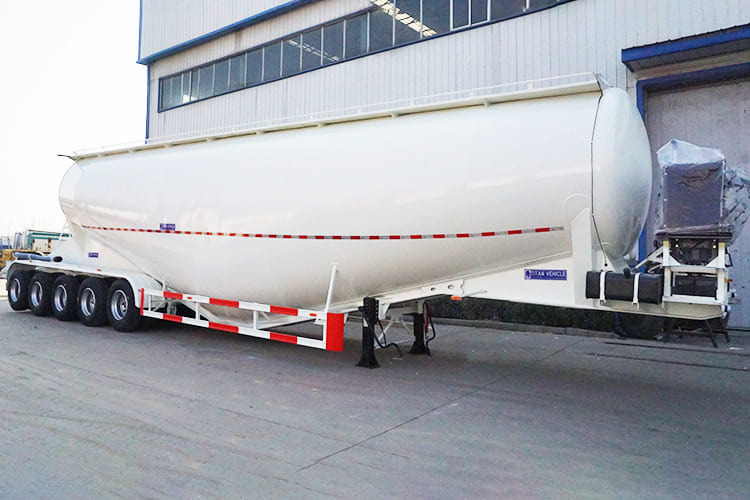 TITAN Bulk Cement Truck Trailer for Sale in Mali - Semirremolque cisterna: foto 2 TITAN Bulk Cement Truck Trailer for Sale in Mali - Semirremolque cisterna: foto 2