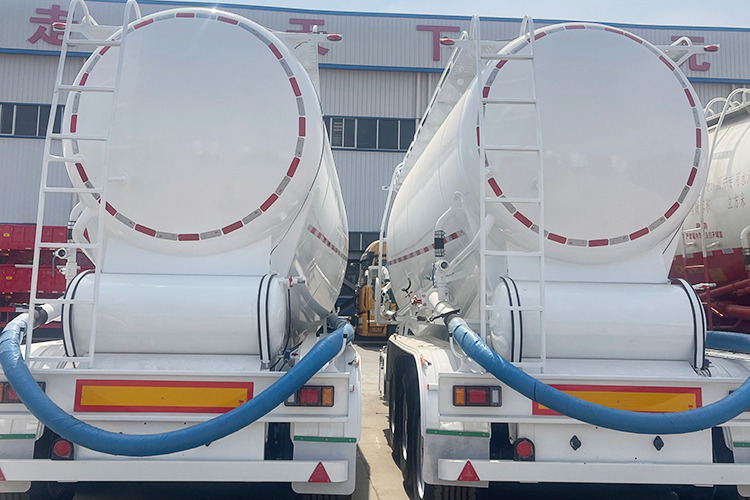 TITAN Powder Tanker for Sale in Nigeria - Semirremolque cisterna: foto 5 TITAN Powder Tanker for Sale in Nigeria - Semirremolque cisterna: foto 5
