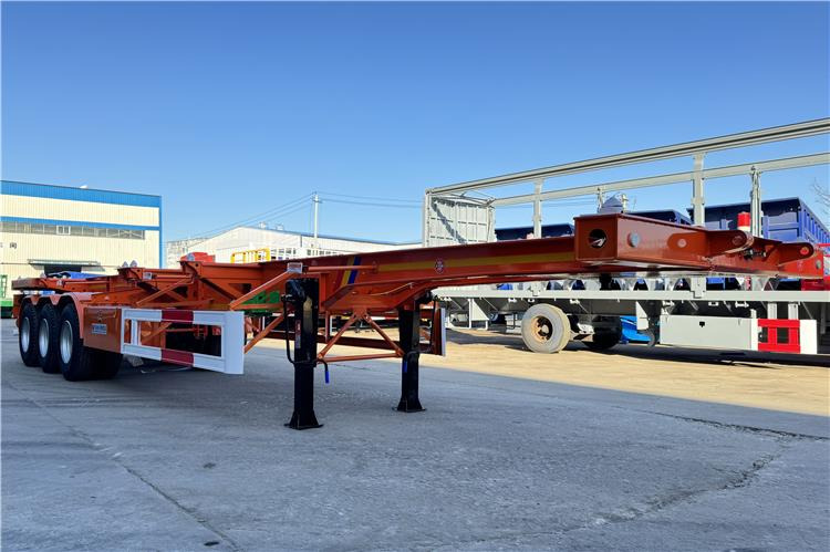 TITAN Tri Axle Skeletal Trailer for Sale In Uganda - Semirremolque chasis: foto 1 TITAN Tri Axle Skeletal Trailer for Sale In Uganda - Semirremolque chasis: foto 1