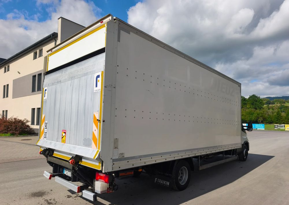 Iveco DAILY 70C18  rama do zabudowy 6 M obsługa silnika nowy rozrząd - Camión chasis: foto 5 Iveco DAILY 70C18  rama do zabudowy 6 M obsługa silnika nowy rozrząd - Camión chasis: foto 5