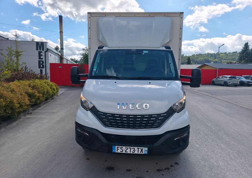 Iveco DAILY 70C18  rama do zabudowy 6 M obsługa silnika nowy rozrząd - Camión chasis: foto 2 Iveco DAILY 70C18  rama do zabudowy 6 M obsługa silnika nowy rozrząd - Camión chasis: foto 2