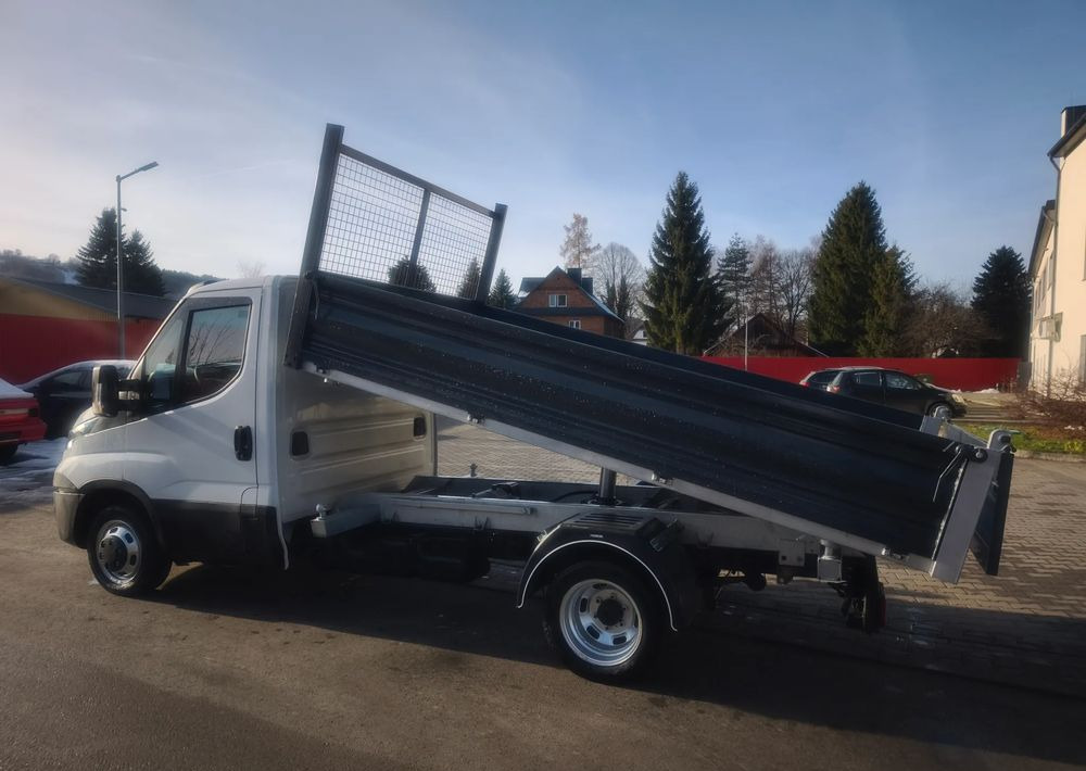 Iveco Daily 35c14 kipper wywrot wywrotka klima - Furgoneta basculante: foto 5 Iveco Daily 35c14 kipper wywrot wywrotka klima - Furgoneta basculante: foto 5