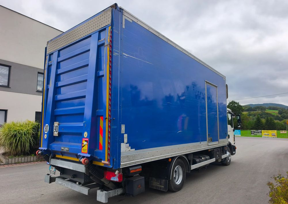 MAN TGL 12.250 kontener 6,2 , winda - Camión caja cerrada: foto 3 MAN TGL 12.250 kontener 6,2 , winda - Camión caja cerrada: foto 3