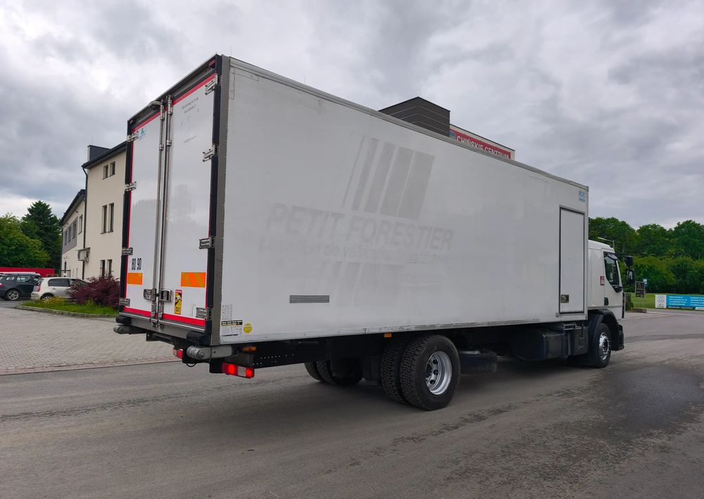 Renault GAMA D 18.320 chłodnia izoterma 18 palet sypialka - Camión frigorífico: foto 3 Renault GAMA D 18.320 chłodnia izoterma 18 palet sypialka - Camión frigorífico: foto 3