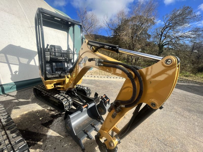 CATERPILLAR 301.C - Miniexcavadora: foto 2 CATERPILLAR 301.C - Miniexcavadora: foto 2