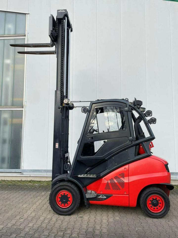 Linde Linde H 50 T - 7.390 h - Seitenschieber/Zinken neu - - Carretilla elevadora de gas: foto 5 Linde Linde H 50 T - 7.390 h - Seitenschieber/Zinken neu - - Carretilla elevadora de gas: foto 5