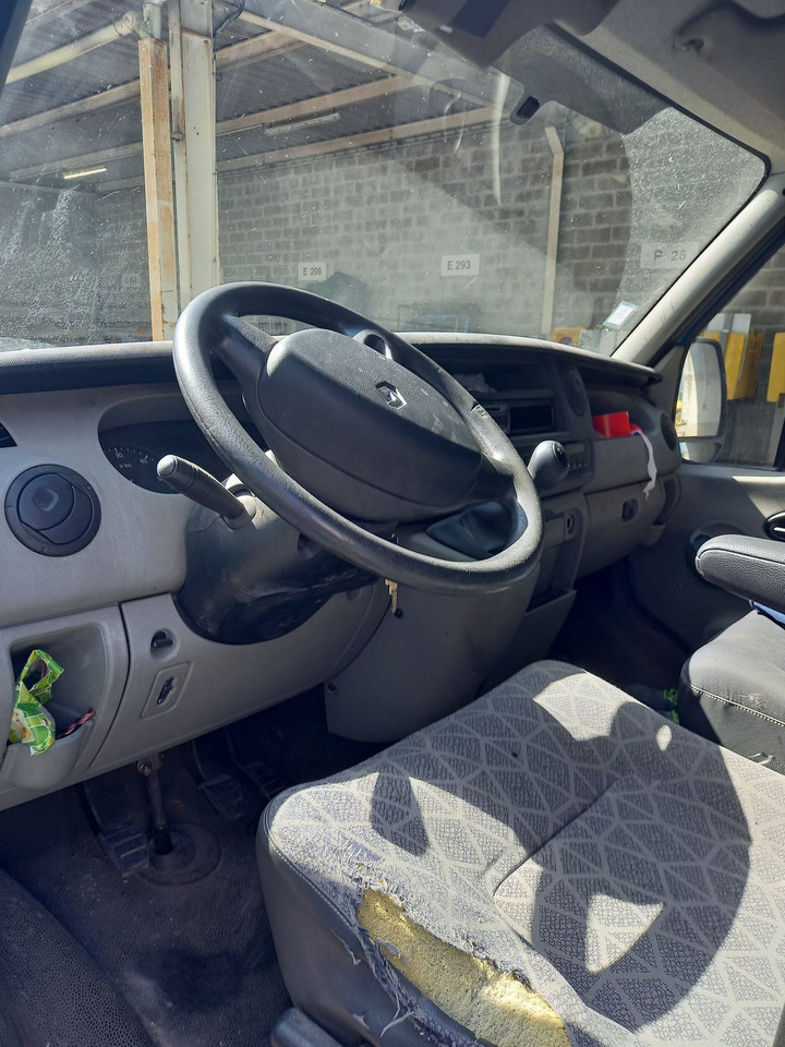 RENAULT MASTER L2/H2 - DCI 100 - Véhicule diesel Utilitaire - Furgón: foto 4 RENAULT MASTER L2/H2 - DCI 100 - Véhicule diesel Utilitaire - Furgón: foto 4