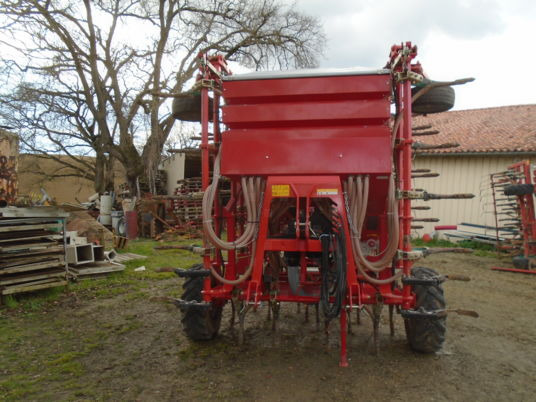 Kverneland TS EVO 6000 - Combinado de siembra: foto 2 Kverneland TS EVO 6000 - Combinado de siembra: foto 2