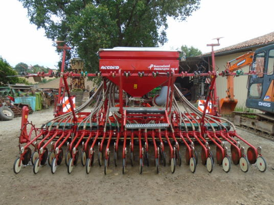 Kverneland das + Kuhn herse rotative - Combinado de siembra: foto 3 Kverneland das + Kuhn herse rotative - Combinado de siembra: foto 3
