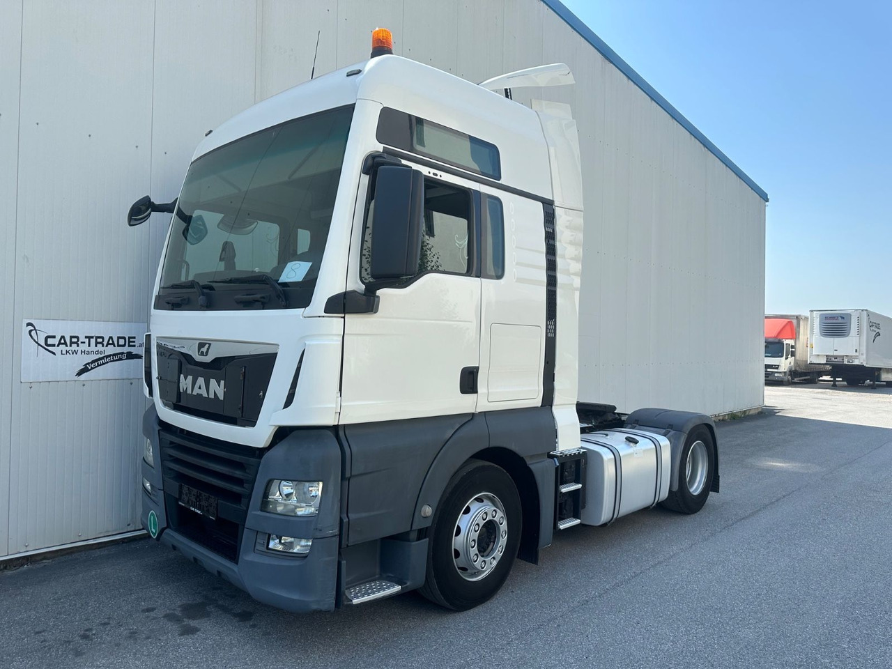 MAN TGX 18.460 XXL Intarder/Standklima - Cabeza tractora: foto 1 MAN TGX 18.460 XXL Intarder/Standklima - Cabeza tractora: foto 1