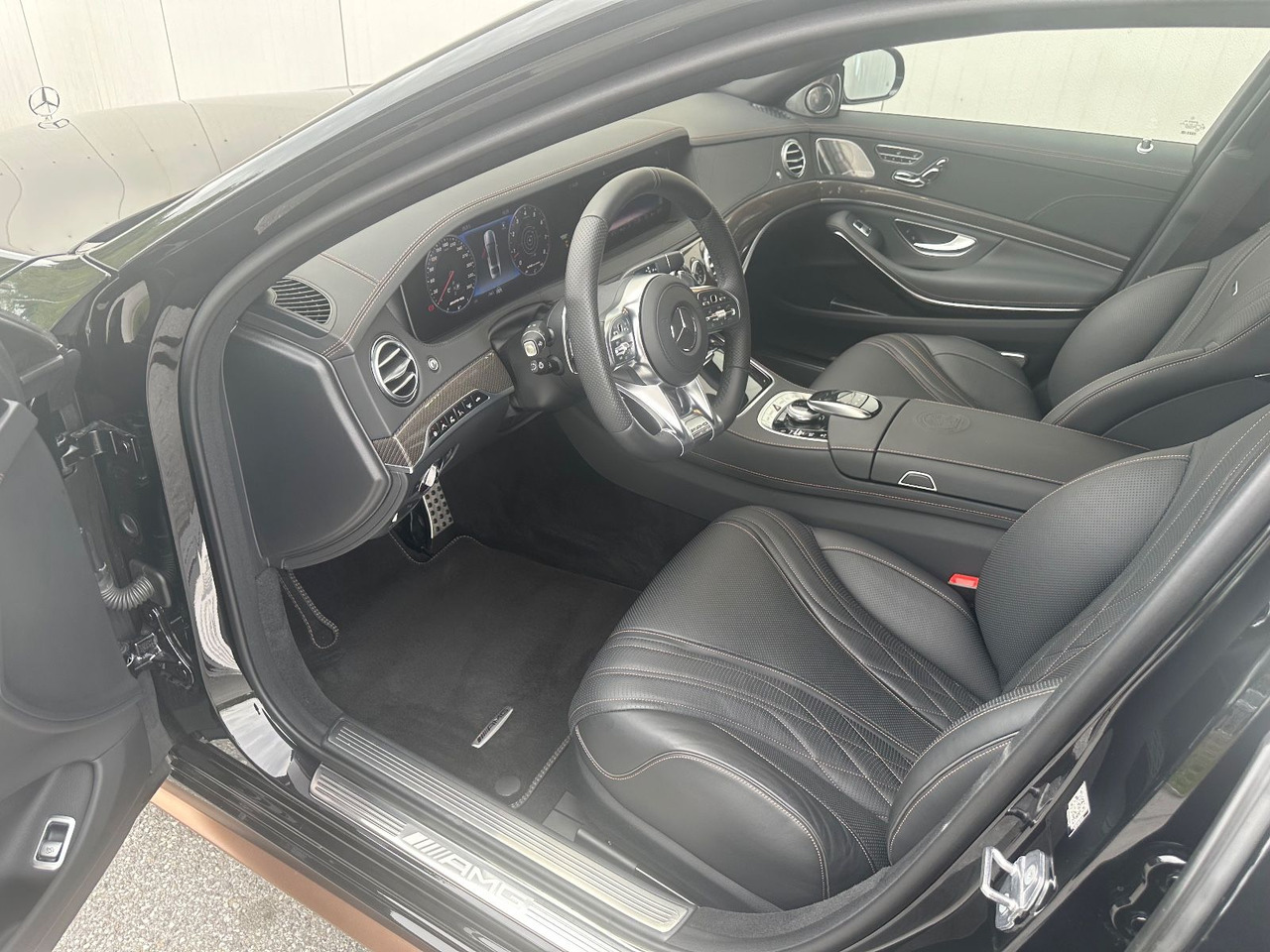 Mercedes-Benz S 65 AMG Final Edition 1/130 - Berlina: foto 4 Mercedes-Benz S 65 AMG Final Edition 1/130 - Berlina: foto 4