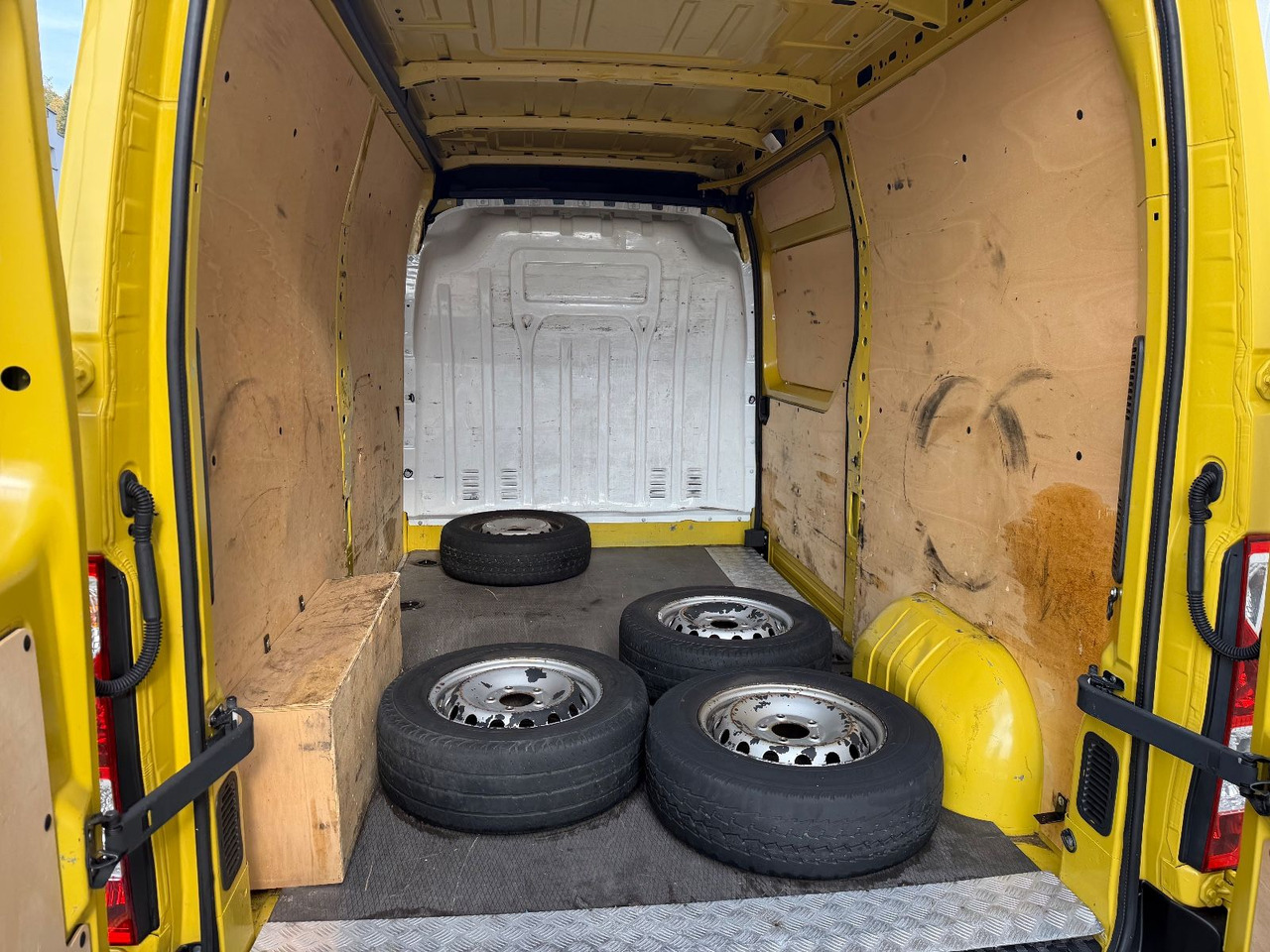 Opel Movano 125 - Furgón: foto 5 Opel Movano 125 - Furgón: foto 5