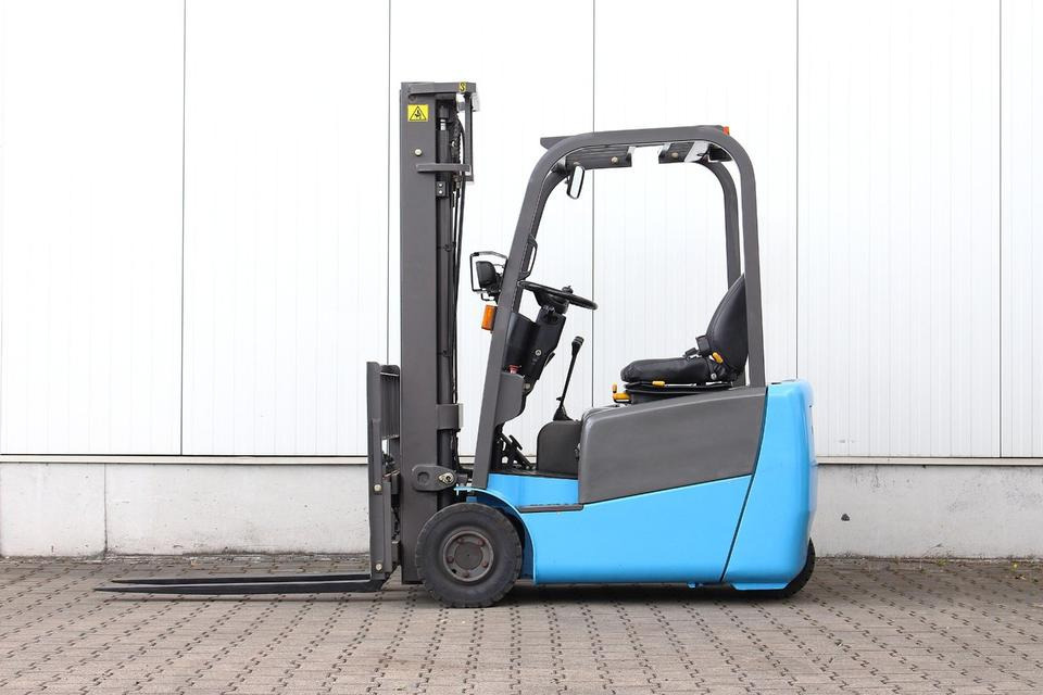 HANSELIFTER JS315 - NEW Batterie - Carretilla elevadora eléctrica: foto 4 HANSELIFTER JS315 - NEW Batterie - Carretilla elevadora eléctrica: foto 4