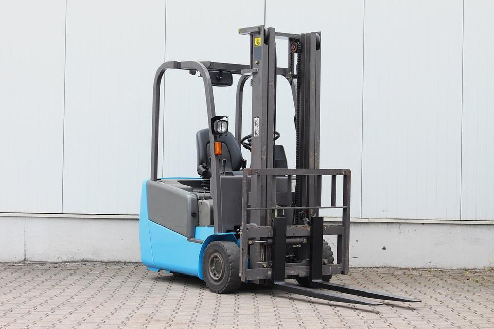 HANSELIFTER JS315 - NEW Batterie - Carretilla elevadora eléctrica: foto 3 HANSELIFTER JS315 - NEW Batterie - Carretilla elevadora eléctrica: foto 3