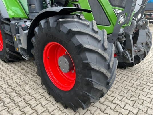Fendt 720 S4 PROFI PLUS - Tractor: foto 4 Fendt 720 S4 PROFI PLUS - Tractor: foto 4