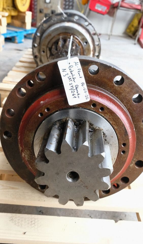 Reduktor obrotu R906,R916,R922,R926,R950 LH 30 SAT 215/251 do koparki liebherr A314,A316 ,R313,R317 R 900,R902 - Recambio: foto 2 Reduktor obrotu R906,R916,R922,R926,R950 LH 30 SAT 215/251 do koparki liebherr A314,A316 ,R313,R317 R 900,R902 - Recambio: foto 2