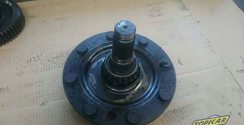 Piasta z czopem 4472339044 most ZF AV-230 - Transmisión: foto 1 Piasta z czopem 4472339044 most ZF AV-230 - Transmisión: foto 1