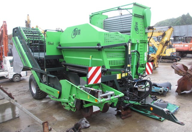 AVR SPIRIT6100 - Cosechadora de patatas: foto 1 AVR SPIRIT6100 - Cosechadora de patatas: foto 1