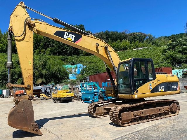 CAT 320D-E - Excavadora de cadenas: foto 1 CAT 320D-E - Excavadora de cadenas: foto 1